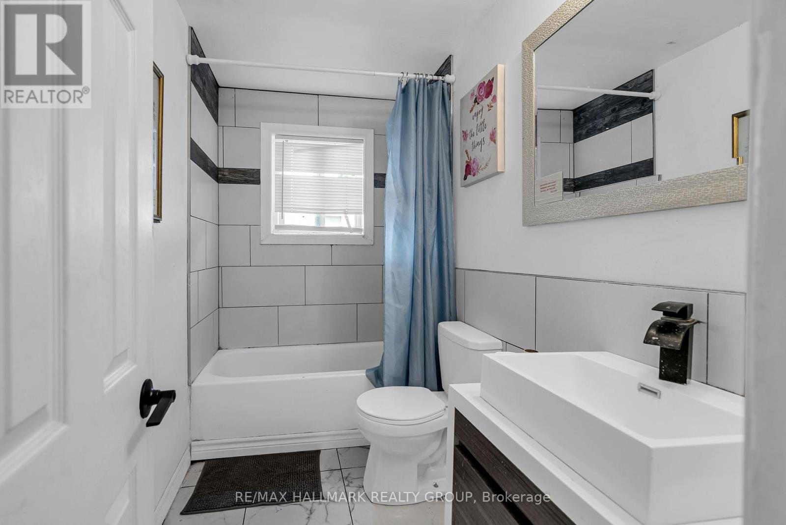 230 Alice Street, Cornwall, Ontario  K6H 4R9 - Photo 9 - X12385360