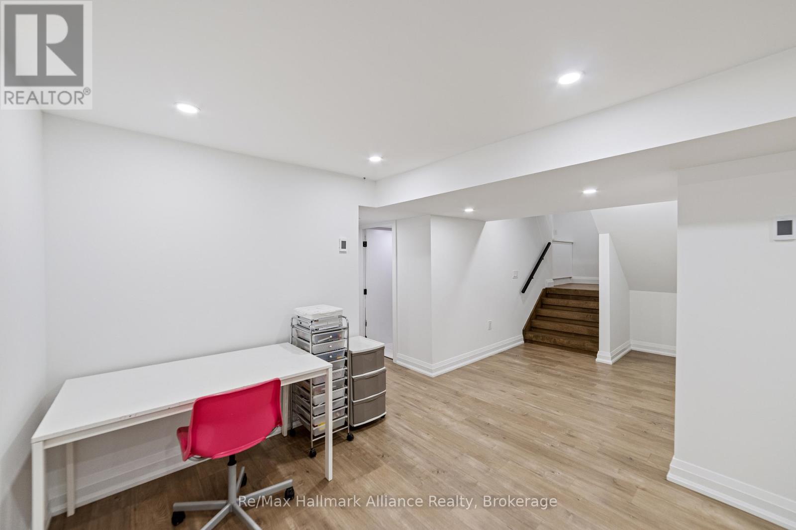 247 Willowridge Court, Oakville, Ontario  L6L 5J1 - Photo 34 - W12385351