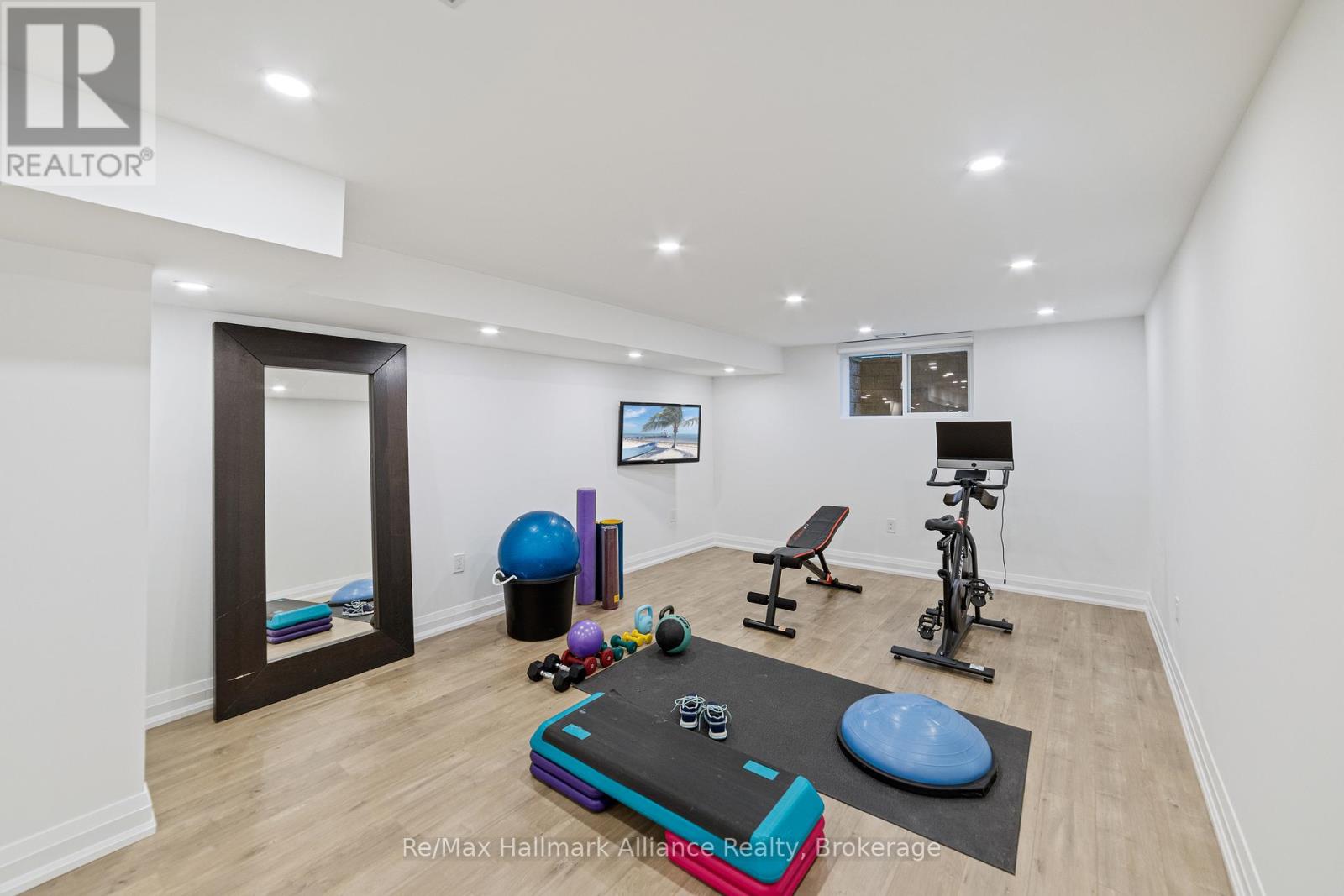 247 Willowridge Court, Oakville, Ontario  L6L 5J1 - Photo 35 - W12385351