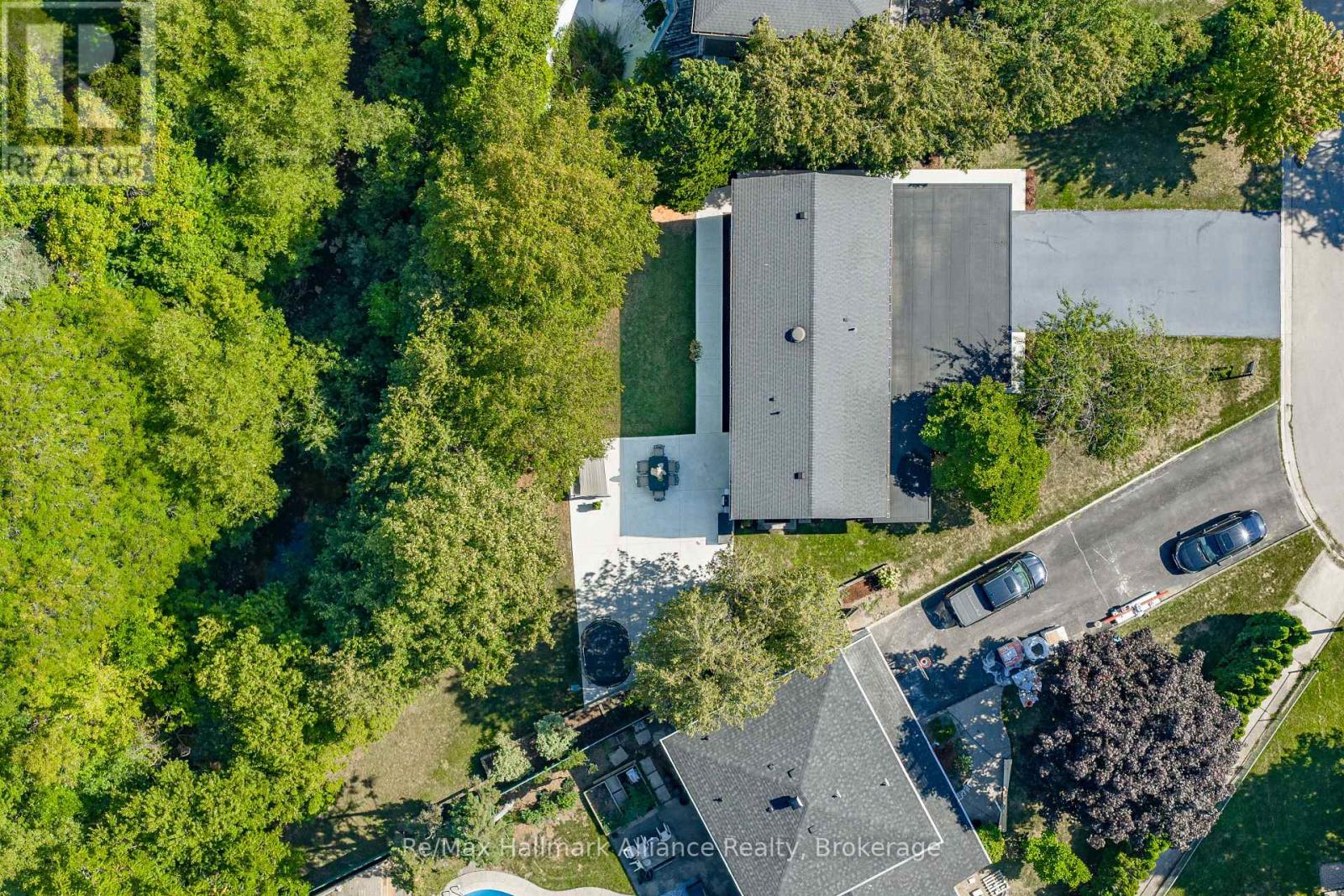 247 Willowridge Court, Oakville, Ontario  L6L 5J1 - Photo 43 - W12385351