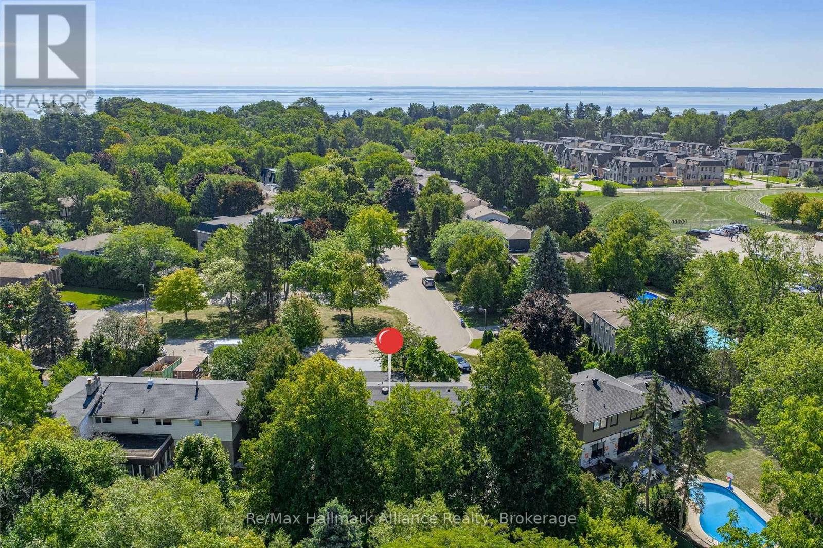 247 Willowridge Court, Oakville, Ontario  L6L 5J1 - Photo 45 - W12385351