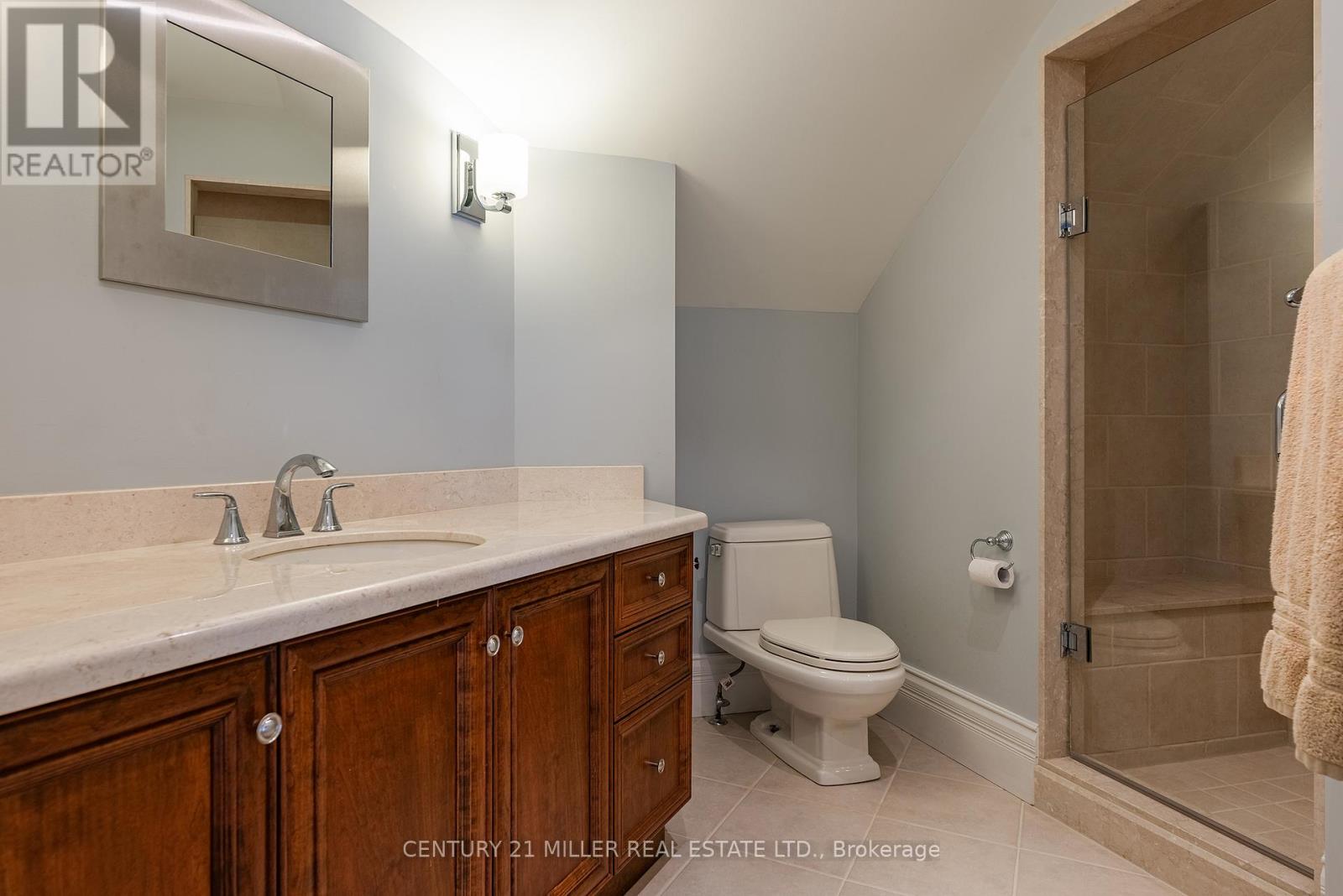 38 Shorewood Place, Oakville, Ontario  L6K 3Y4 - Photo 30 - W12384210