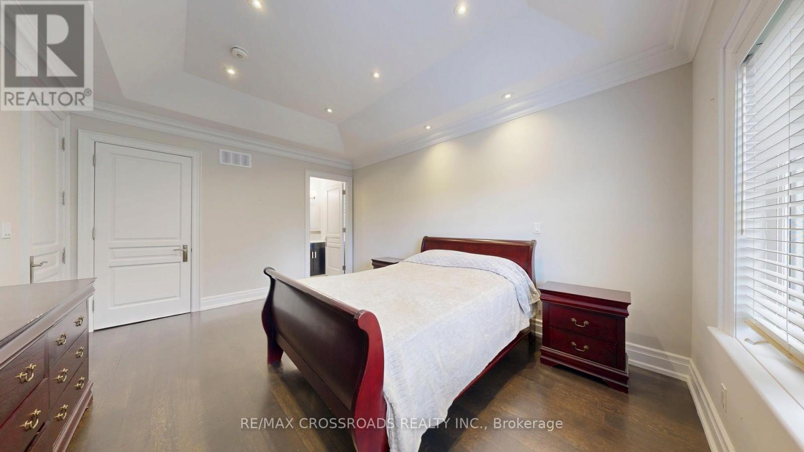 635 Elgin Mills Road W, Richmond Hill (Mill Pond), Ontario  L4C 4M2 - Photo 34 - N12385218