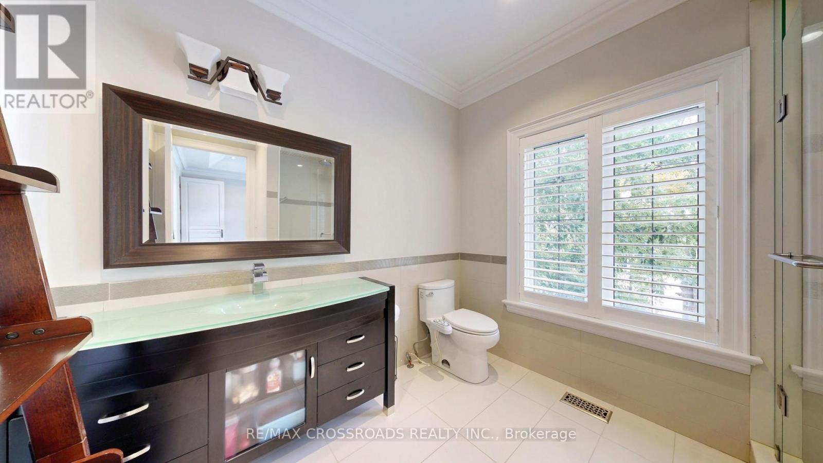 635 Elgin Mills Road W, Richmond Hill (Mill Pond), Ontario  L4C 4M2 - Photo 37 - N12385218