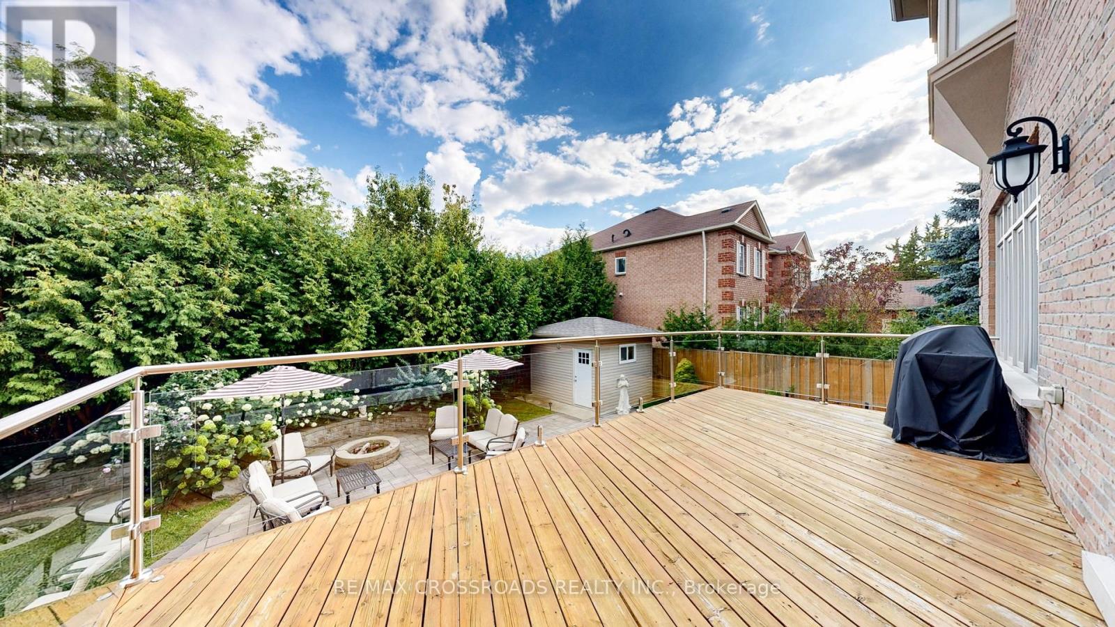 635 Elgin Mills Road W, Richmond Hill (Mill Pond), Ontario  L4C 4M2 - Photo 49 - N12385218