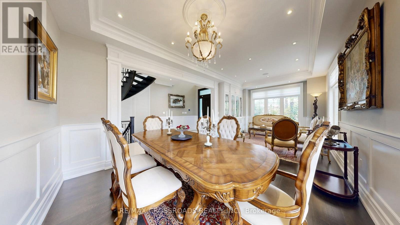 635 Elgin Mills Road W, Richmond Hill (Mill Pond), Ontario  L4C 4M2 - Photo 7 - N12385218
