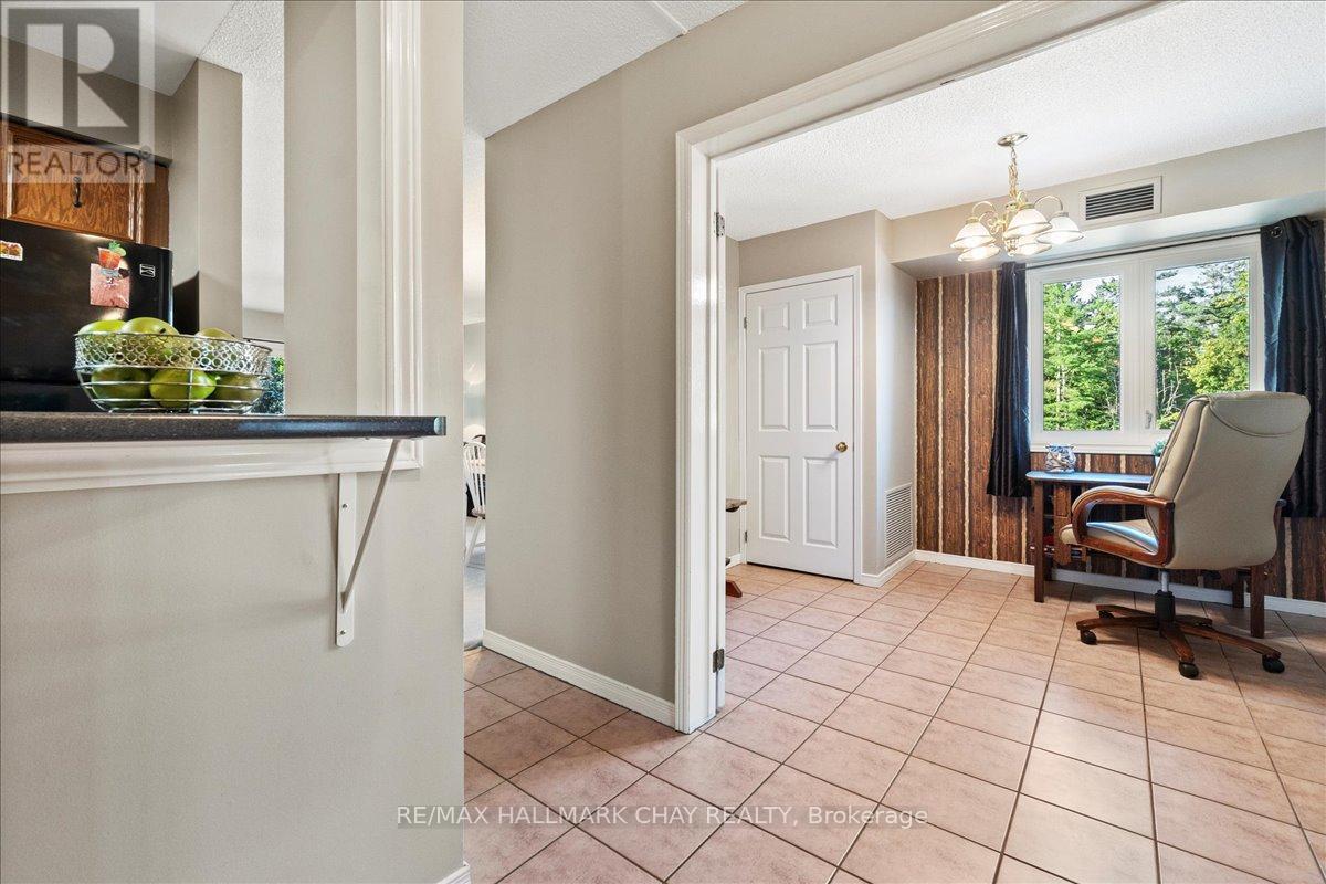 335 - 10 Coulter Street, Barrie, Ontario  L4N 6S2 - Photo 18 - S12385231