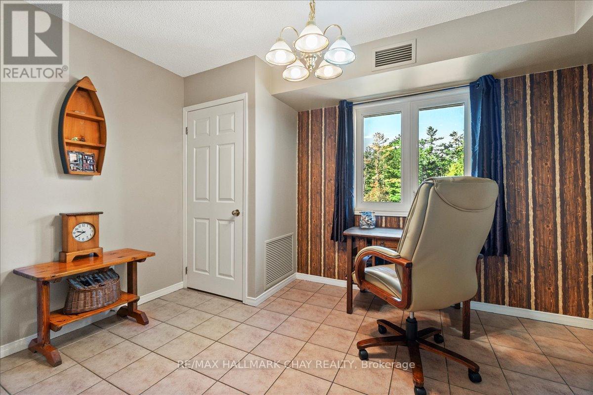 335 - 10 Coulter Street, Barrie, Ontario  L4N 6S2 - Photo 19 - S12385231