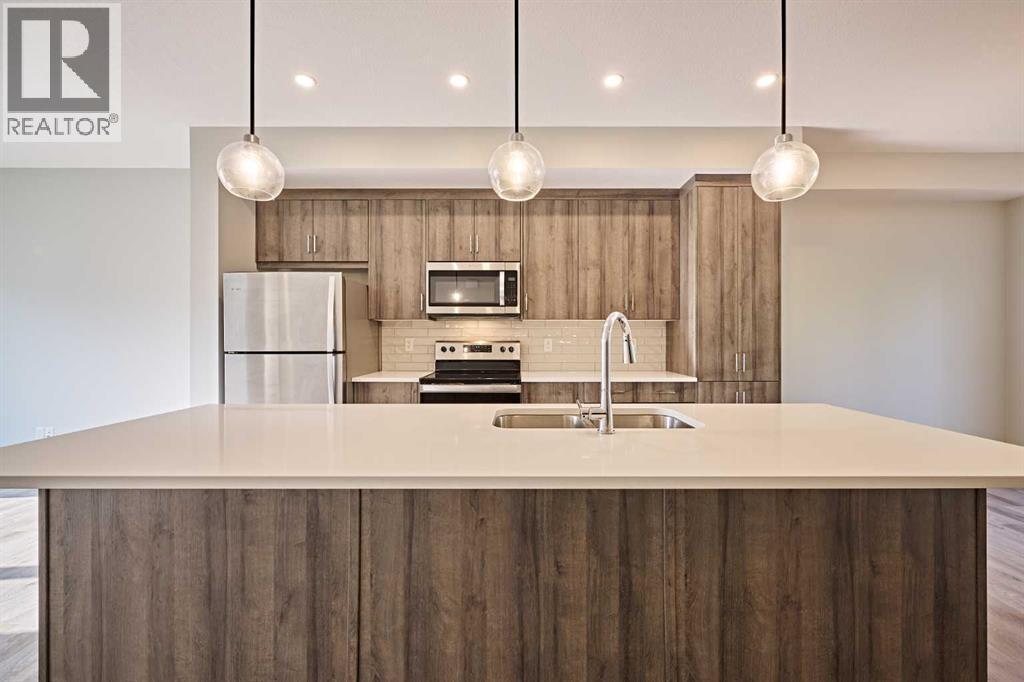 444 Shawnee Square Sw, Calgary, Alberta  T2Y 0W4 - Photo 11 - A2231520