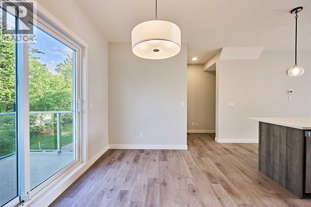 444 Shawnee Square Sw, Calgary, Alberta  T2Y 0W4 - Photo 18 - A2231520
