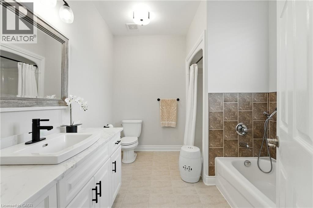 56 Gatepost Place, Flamborough, Ontario  L0R 1T0 - Photo 38 - 40765530