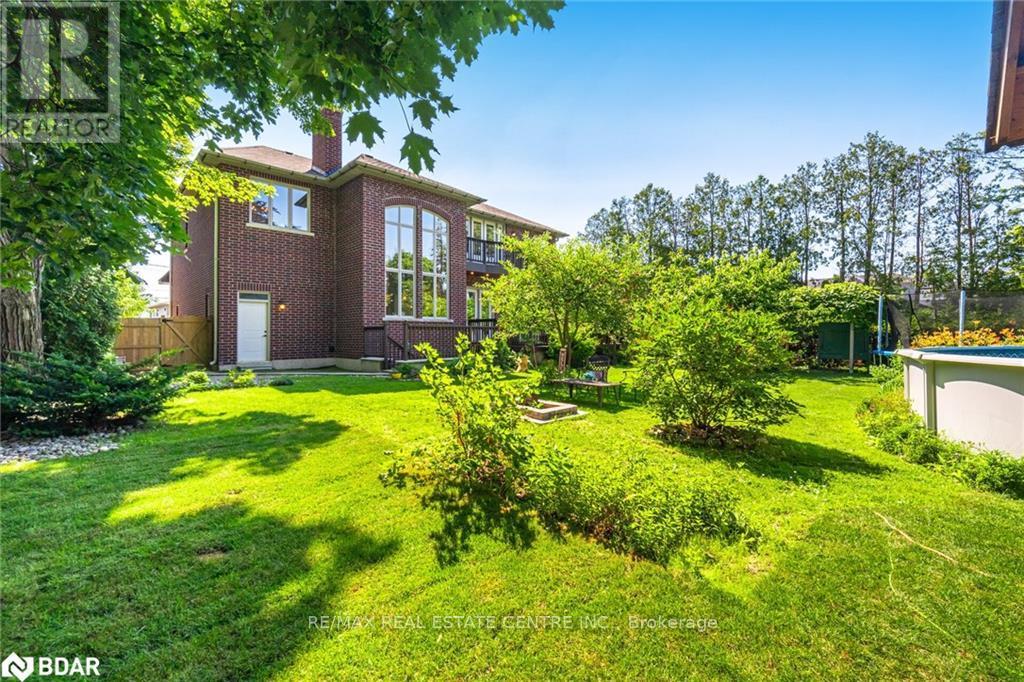 275 Martin Street, Milton, Ontario  L9T 2R7 - Photo 46 - W12385250