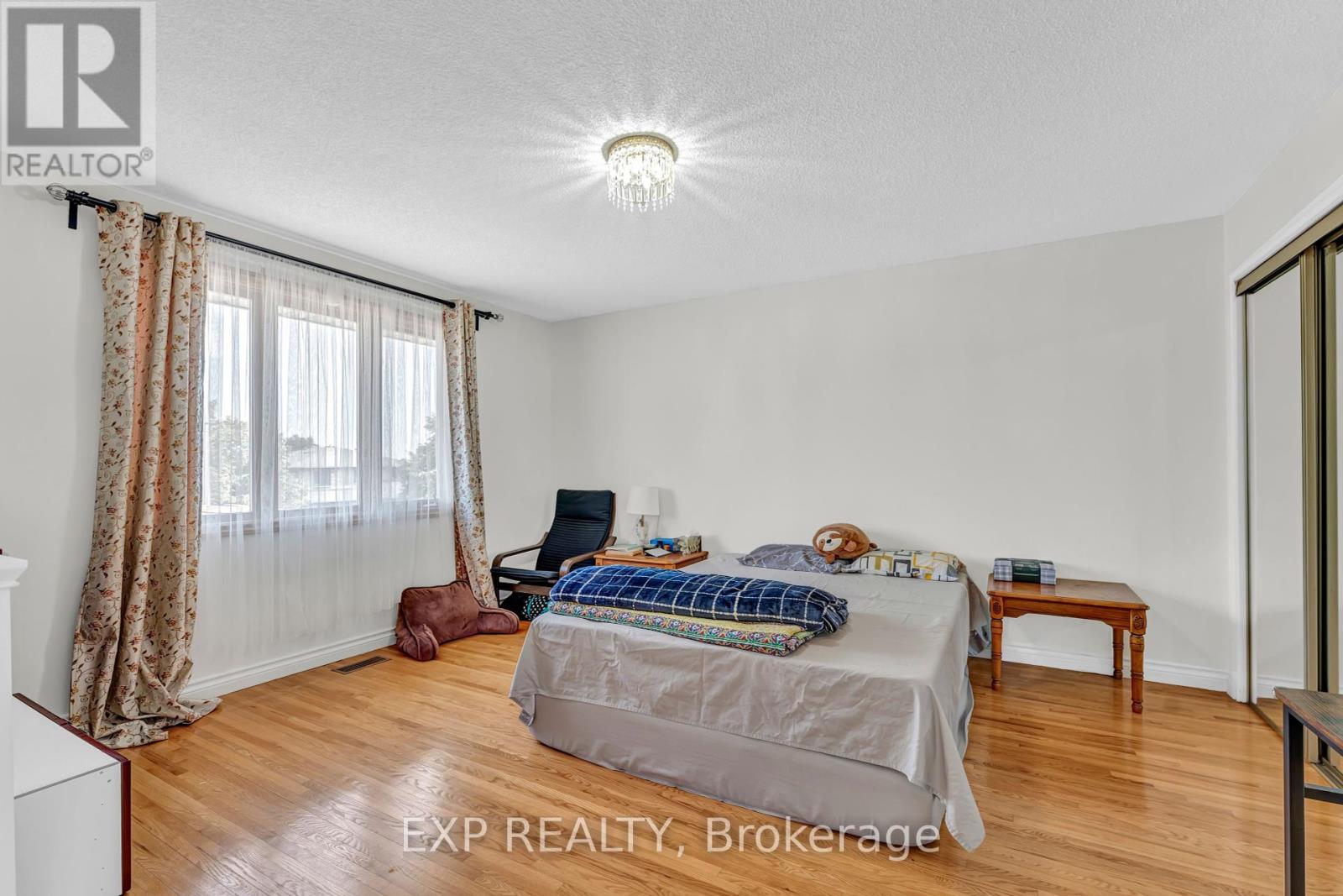 2 Glencrest Avenue, Hamilton, Ontario  L8G 4Y9 - Photo 24 - X12385229