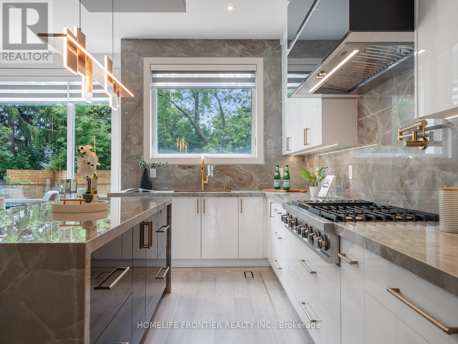49 Abitibi Avenue, Toronto, Ontario  M2M 2V3 - Photo 16 - C12385329