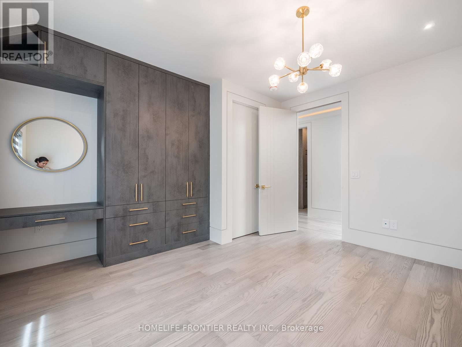 49 Abitibi Avenue, Toronto, Ontario  M2M 2V3 - Photo 31 - C12385329