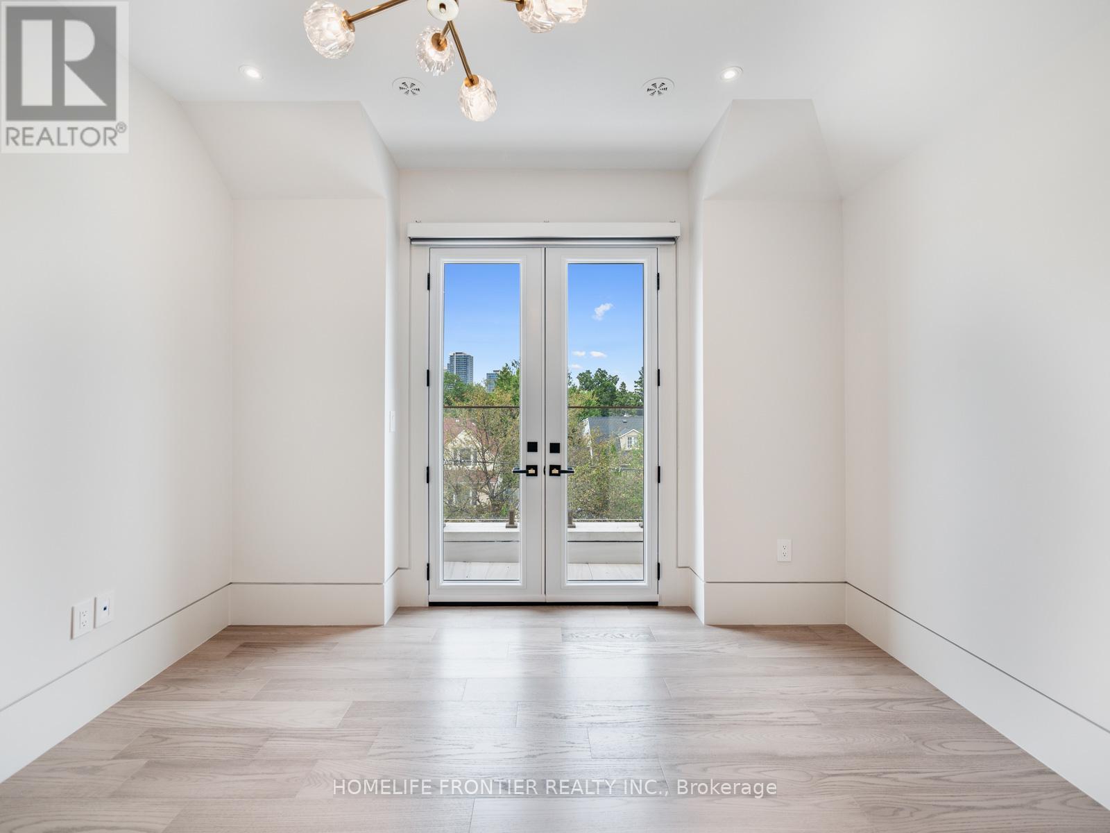 49 Abitibi Avenue, Toronto, Ontario  M2M 2V3 - Photo 36 - C12385329