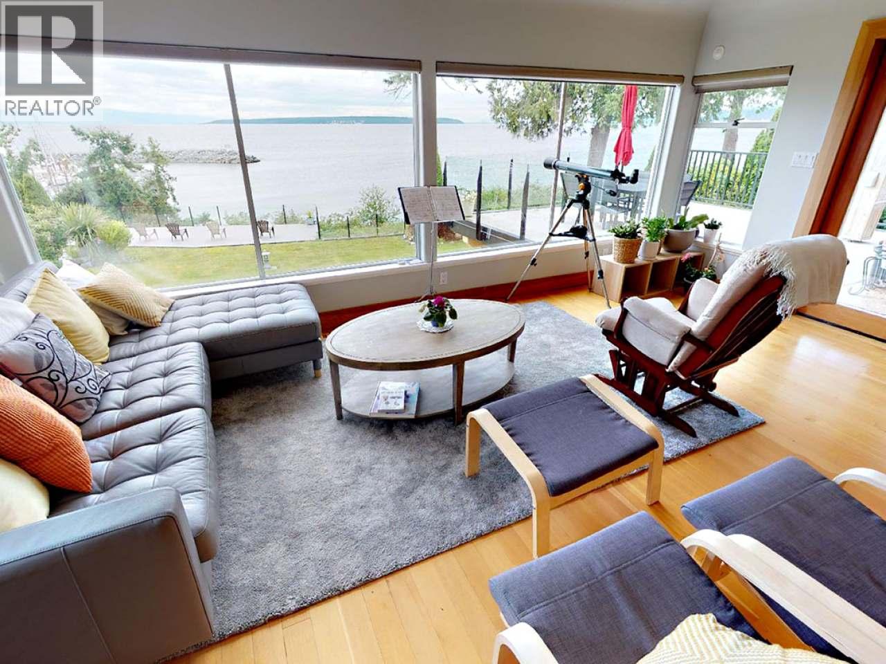 4557 Willingdon Ave, Powell River, British Columbia  V8A 2M9 - Photo 8 - 19323