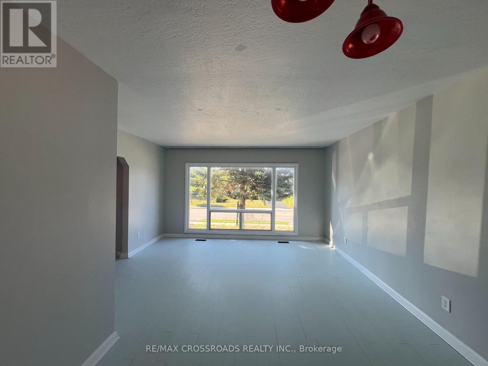 6 Seminole Avenue, Toronto, Ontario  M1J 1M9 - Photo 6 - E12385345