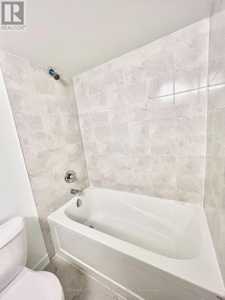 30 - 400 Mary Street E, Whitby, Ontario  L1N 2P8 - Photo 12 - E12385374