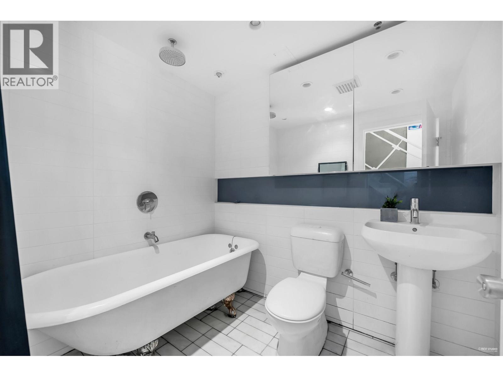 404 1529 W 6th Avenue, Vancouver, British Columbia  V6J 1R1 - Photo 18 - R3026347
