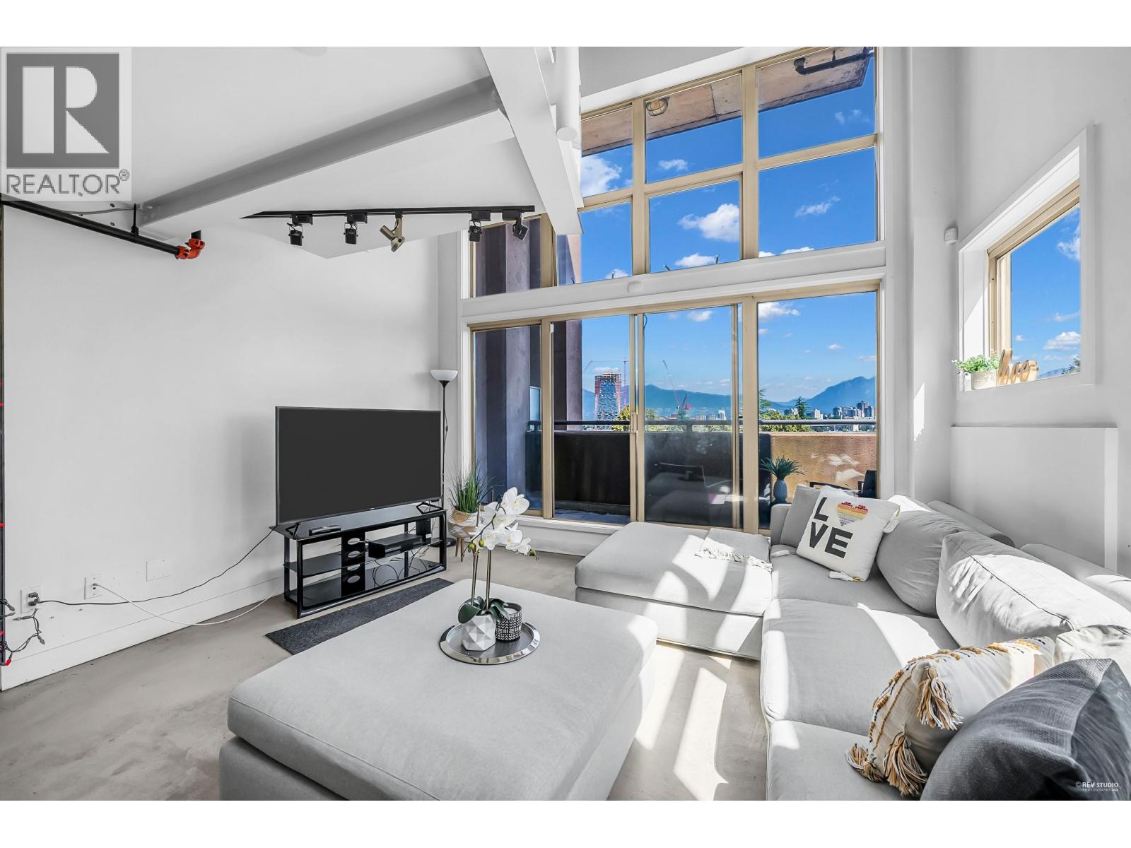 404 1529 W 6th Avenue, Vancouver, British Columbia  V6J 1R1 - Photo 5 - R3026347