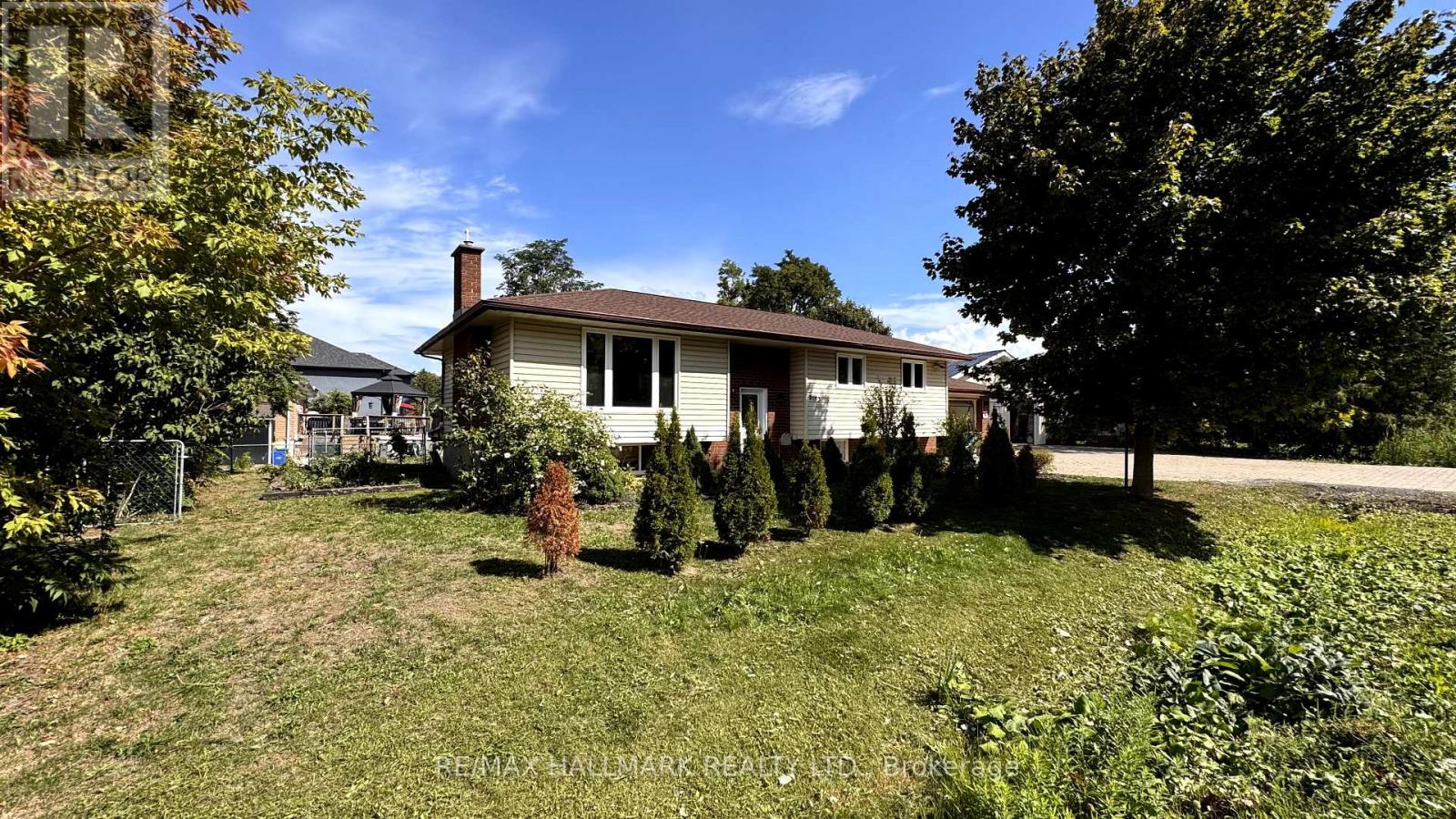 2153 Spring Street, Innisfil, Ontario  L9S 2B7 - Photo 1 - N12385102