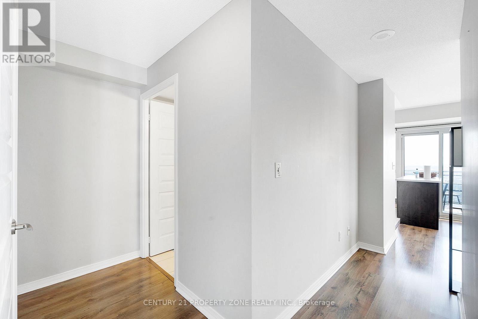 1804 - 215 Queen Street E, Brampton, Ontario  L6W 0A9 - Photo 23 - W12369701