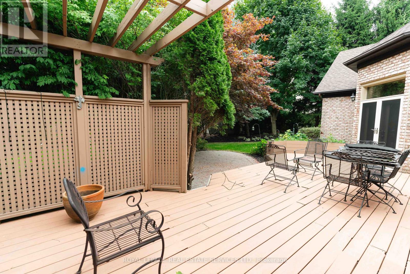238 Wilderness Drive, Hamilton, Ontario  L9G 4S3 - Photo 22 - X12344482