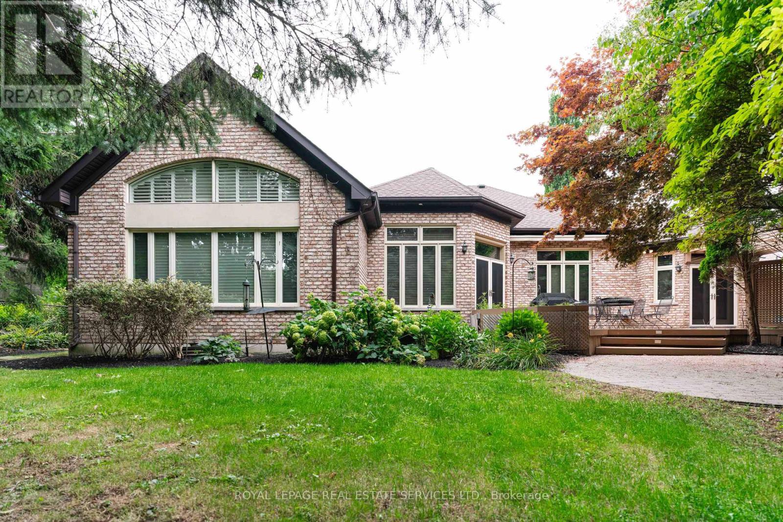 238 Wilderness Drive, Hamilton, Ontario  L9G 4S3 - Photo 49 - X12344482