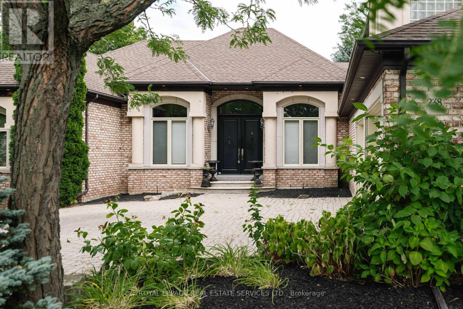 238 Wilderness Drive, Hamilton, Ontario  L9G 4S3 - Photo 50 - X12344482