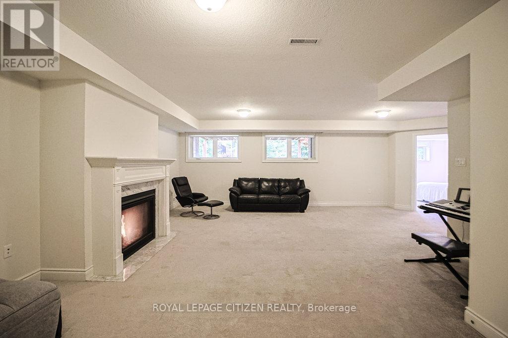 19 Westmount Drive, New Tecumseth, Ontario  L9R 0P5 - Photo 30 - N12385323