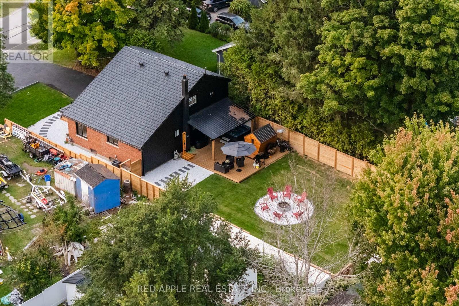 205 Hoyt Avenue, Tay (Victoria Harbour), Ontario  L0K 2A0 - Photo 50 - S12385271