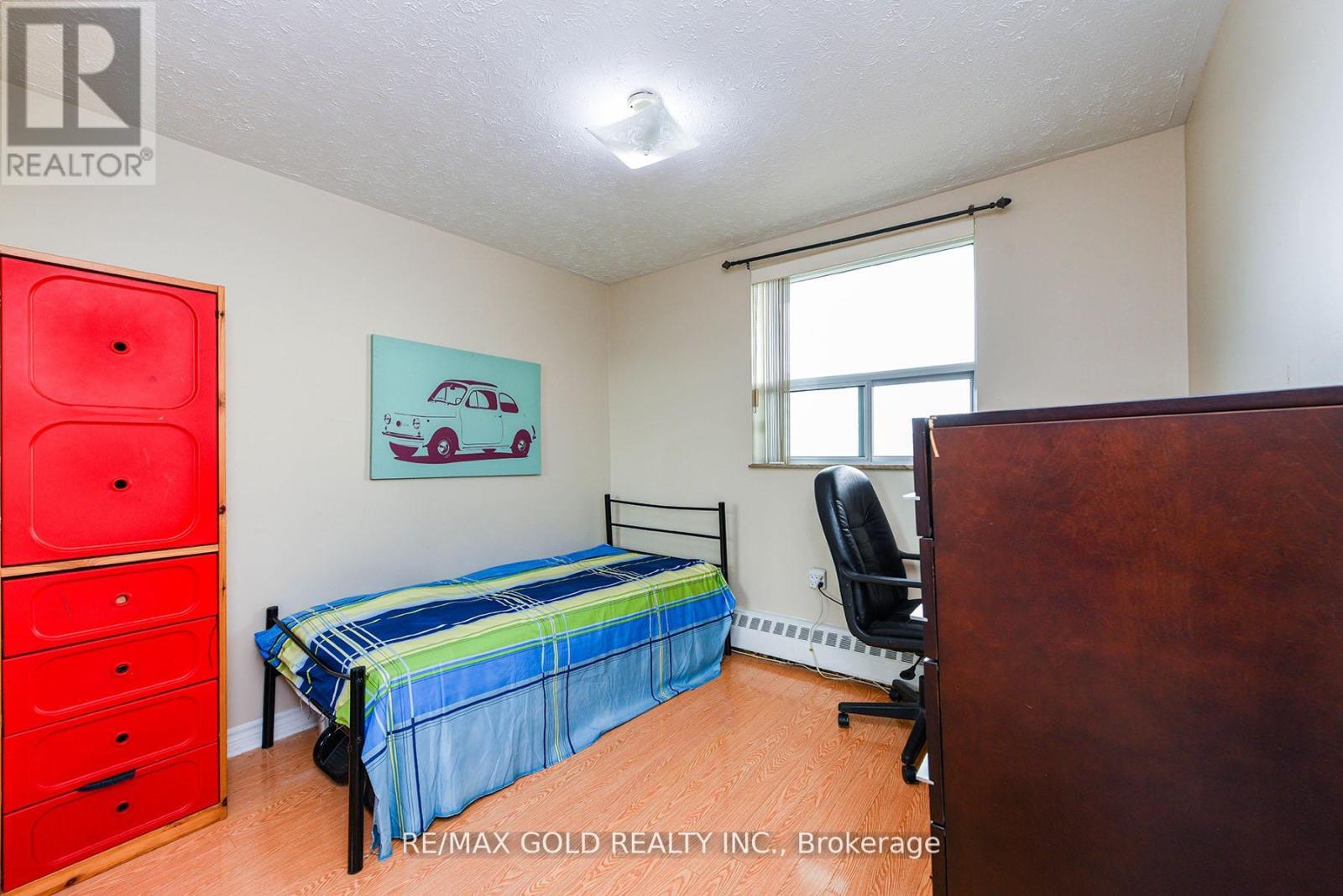 605 - 3555 Derry Road E, Mississauga (Malton), Ontario  L4T 1B2 - Photo 22 - W12385282
