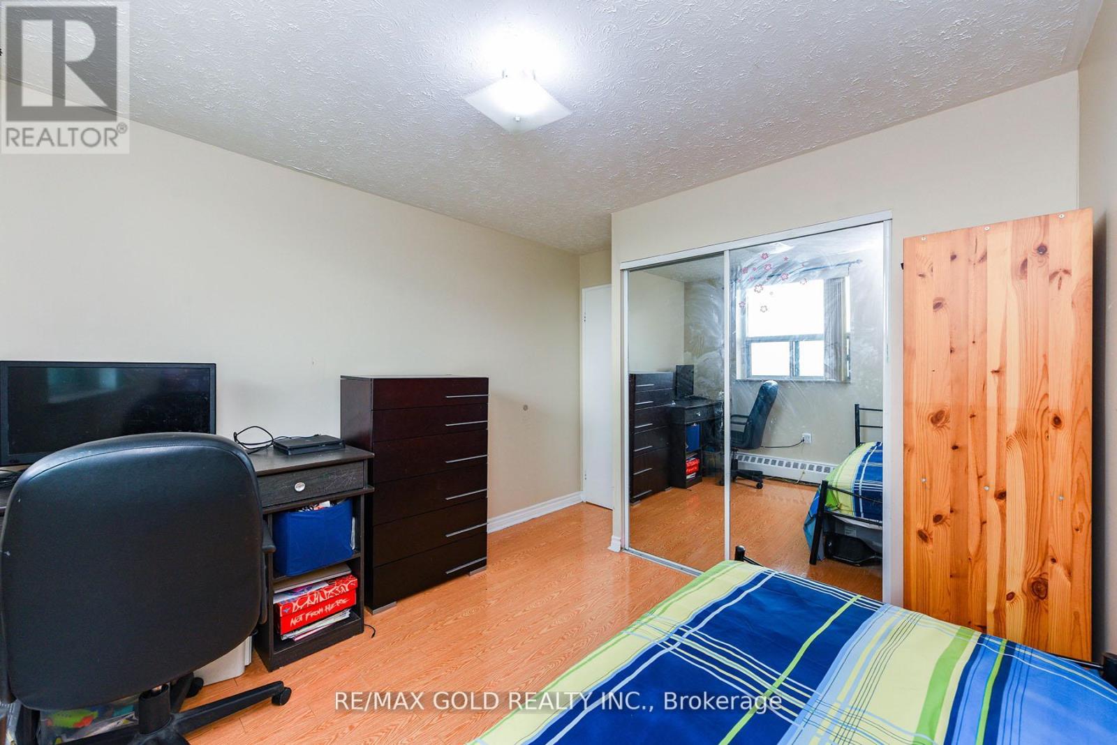 605 - 3555 Derry Road E, Mississauga (Malton), Ontario  L4T 1B2 - Photo 24 - W12385282