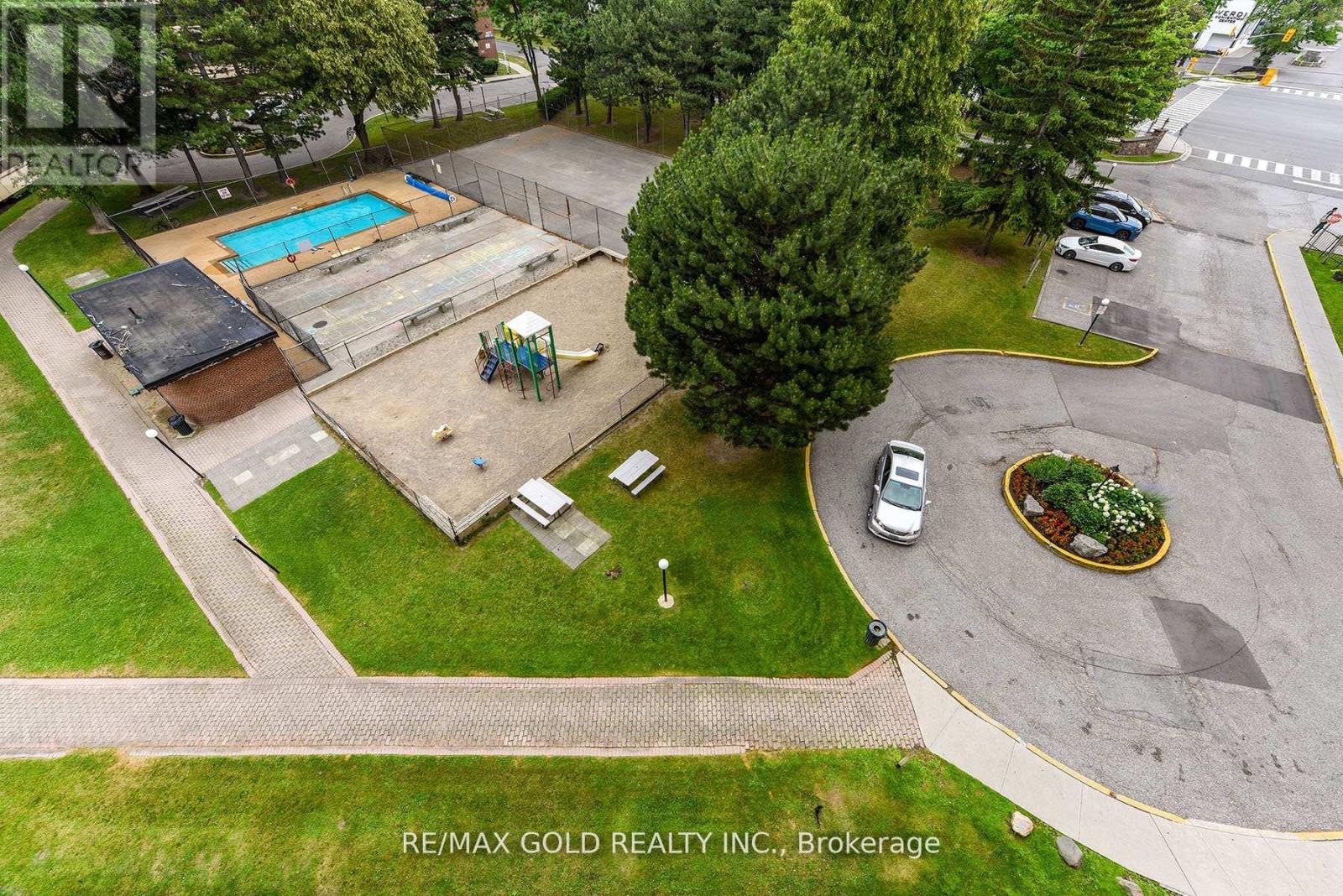 605 - 3555 Derry Road E, Mississauga (Malton), Ontario  L4T 1B2 - Photo 27 - W12385282
