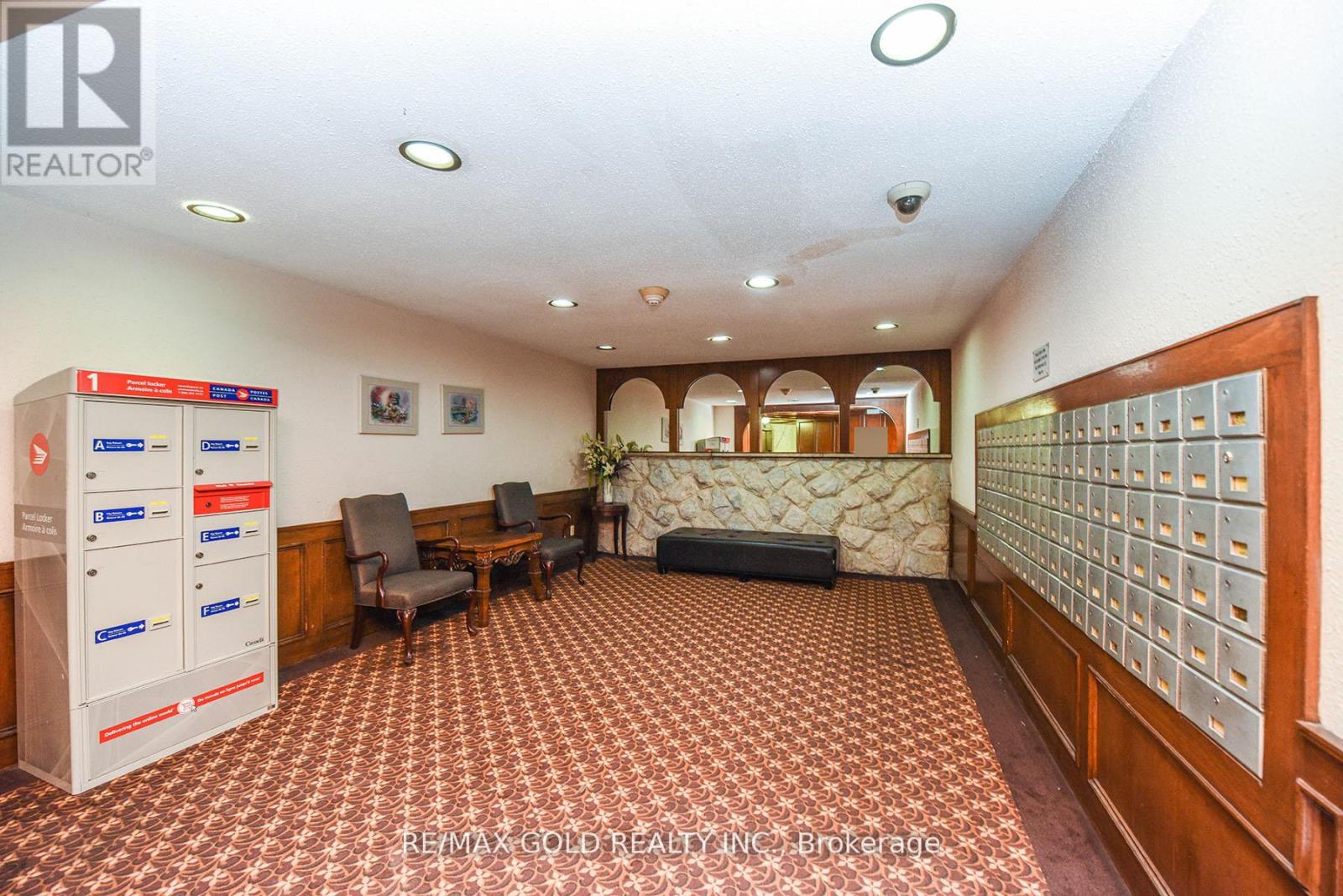 605 - 3555 Derry Road E, Mississauga (Malton), Ontario  L4T 1B2 - Photo 3 - W12385282