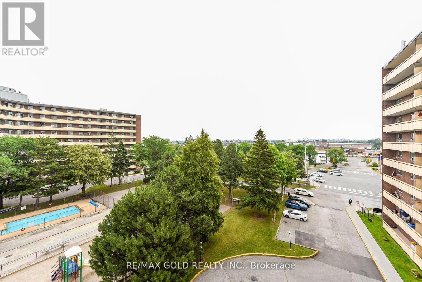 605 - 3555 Derry Road E, Mississauga (Malton), Ontario  L4T 1B2 - Photo 31 - W12385282