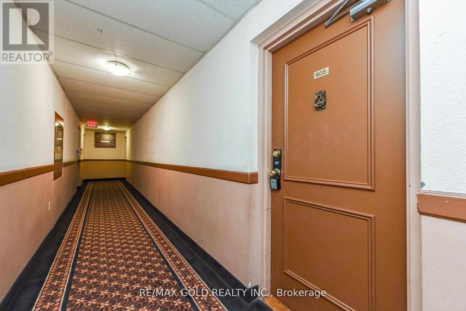 605 - 3555 Derry Road E, Mississauga (Malton), Ontario  L4T 1B2 - Photo 4 - W12385282