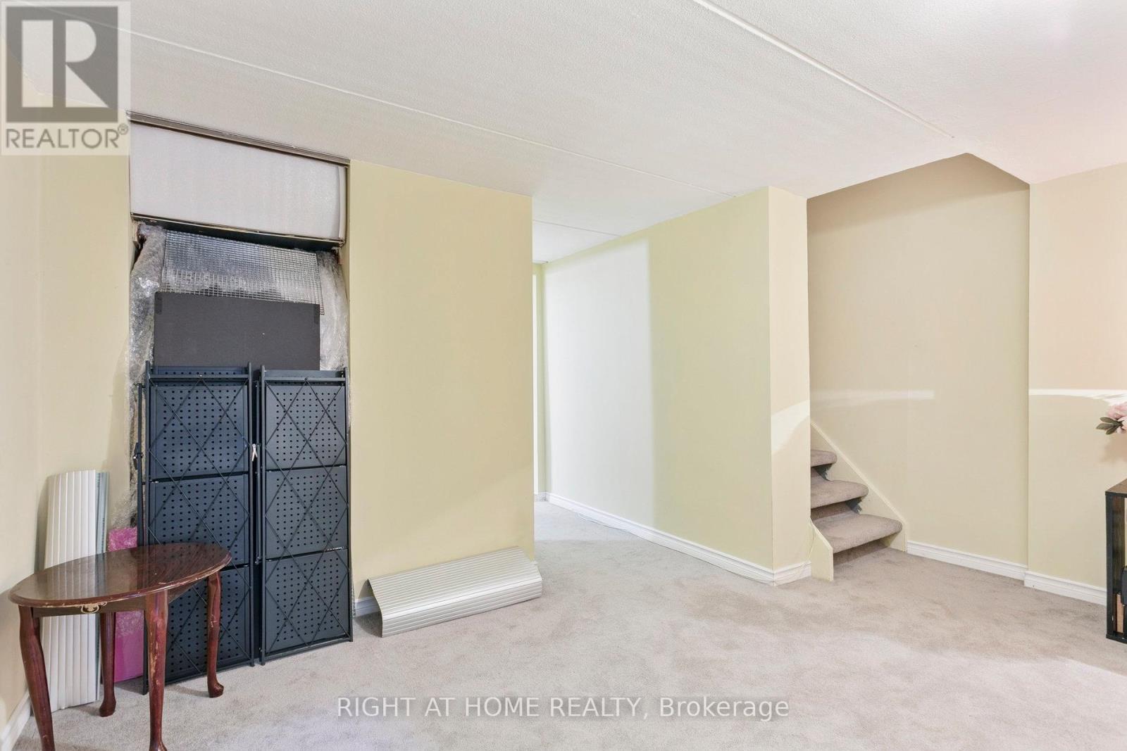 161 - 180 Mississ Vly Boulevard, Mississauga, Ontario  L5A 3M2 - Photo 34 - W12385318