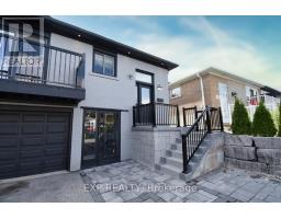 179 WILLOWRIDGE ROAD, Toronto, Ontario