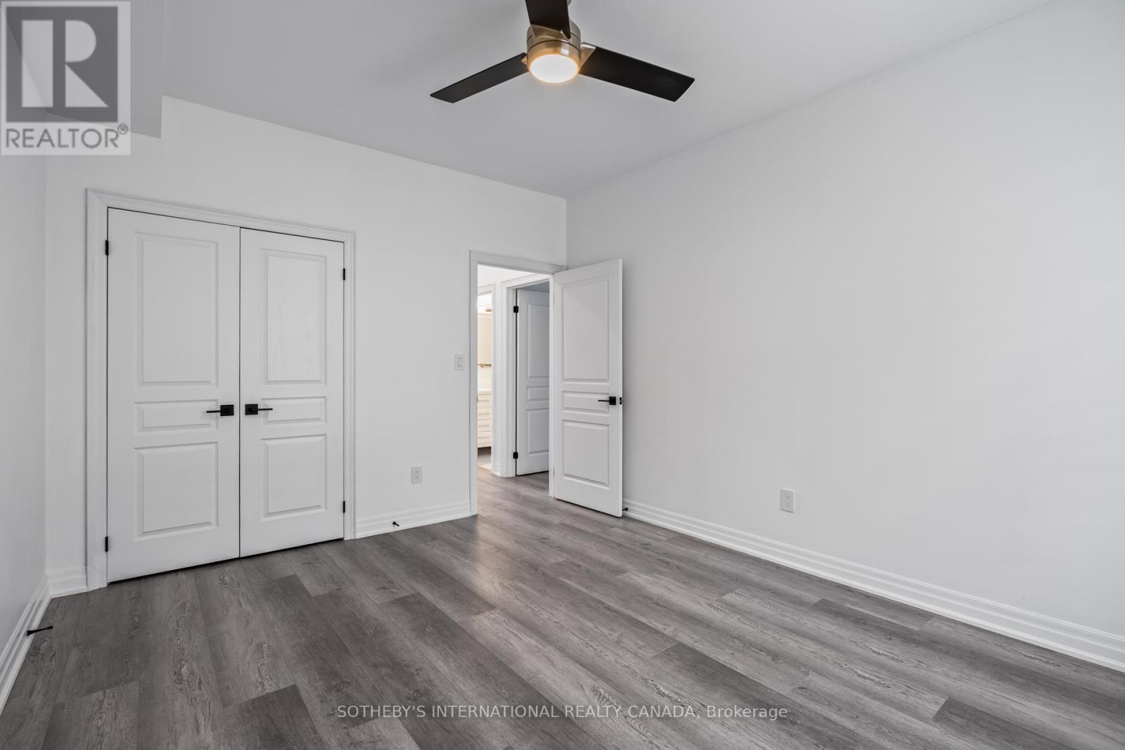 22 - 54 St Lawrence Drive, Mississauga (Port Credit), Ontario  L5G 4V1 - Photo 28 - W12385340