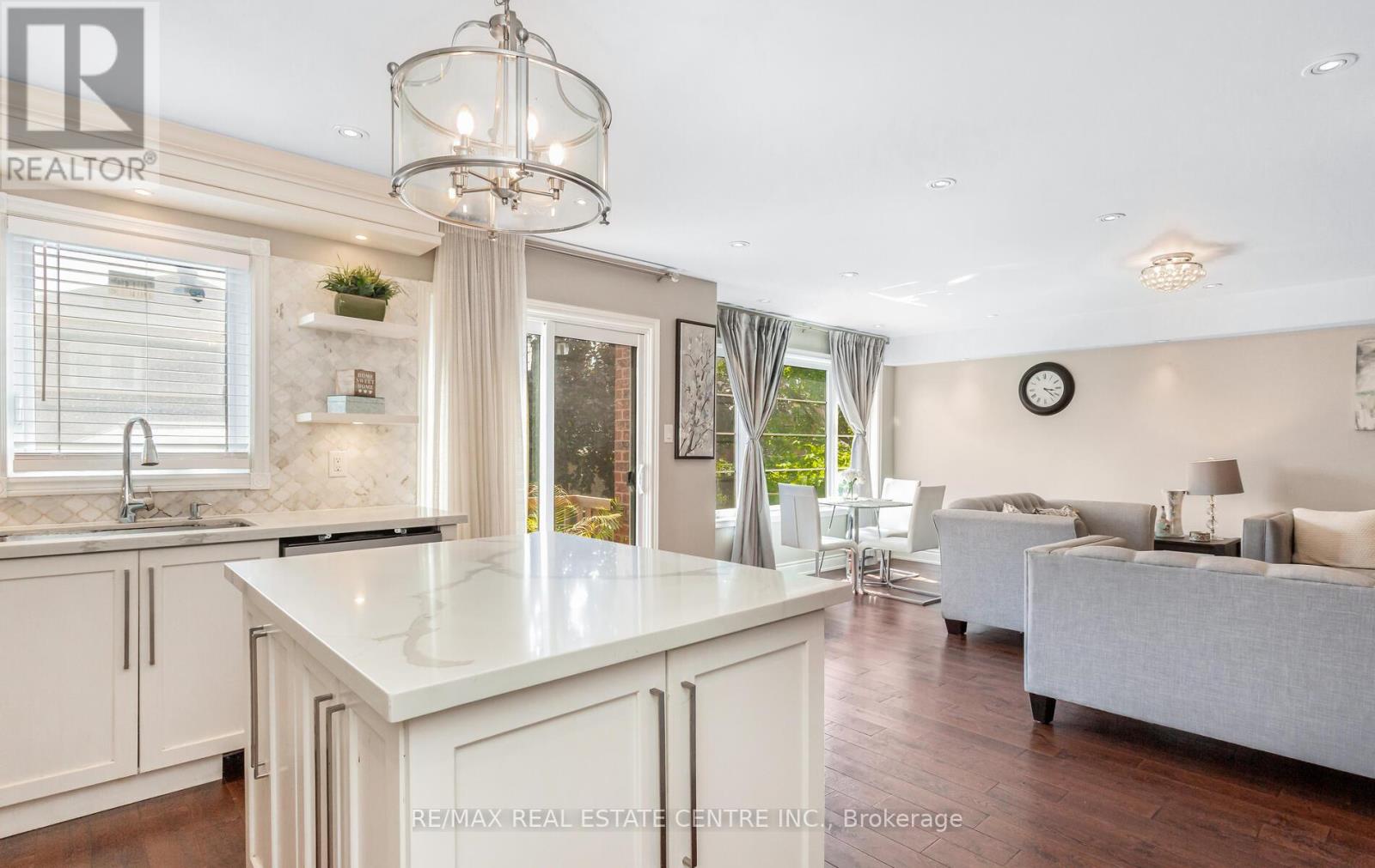 5302 Lismic Boulevard, Mississauga (East Credit), Ontario  L5V 1P5 - Photo 19 - W12385366