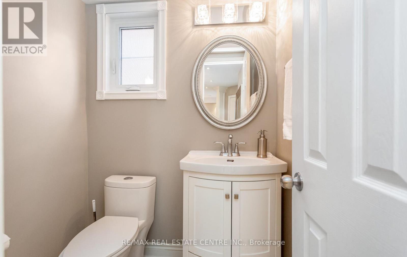 5302 Lismic Boulevard, Mississauga (East Credit), Ontario  L5V 1P5 - Photo 23 - W12385366