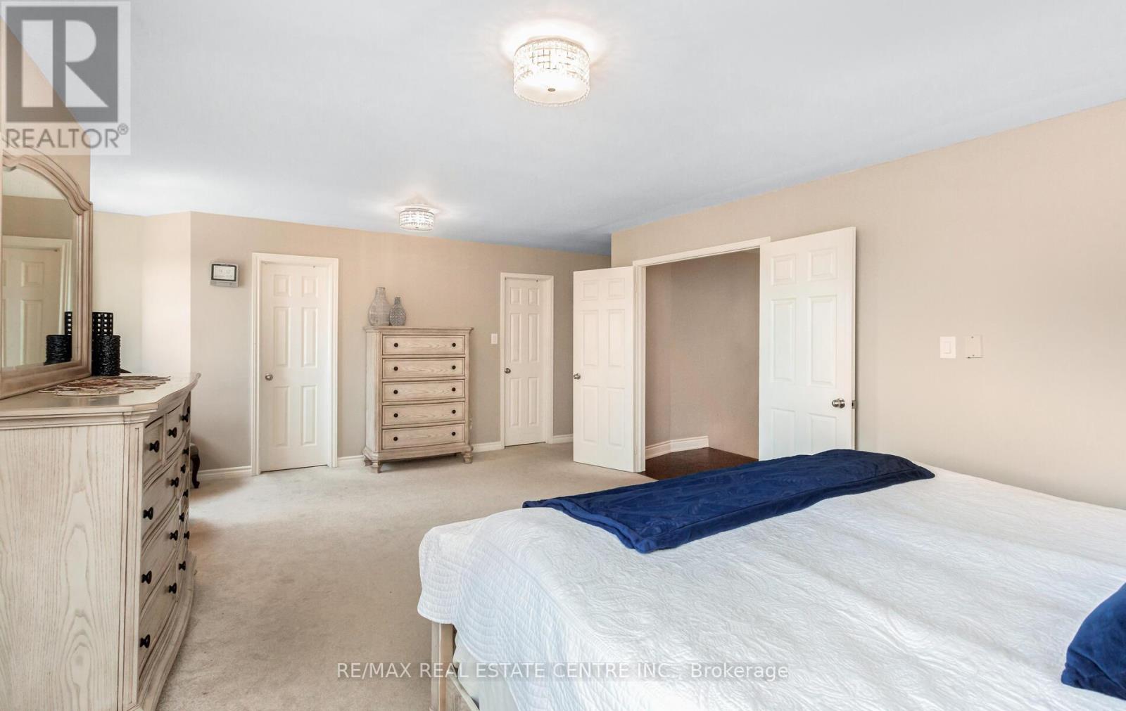 5302 Lismic Boulevard, Mississauga (East Credit), Ontario  L5V 1P5 - Photo 29 - W12385366