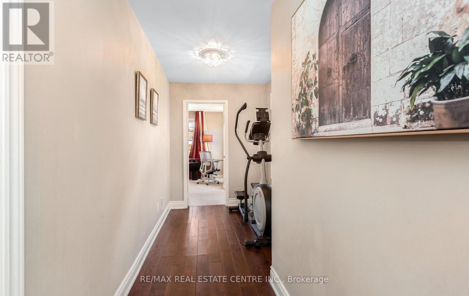 5302 Lismic Boulevard, Mississauga (East Credit), Ontario  L5V 1P5 - Photo 32 - W12385366