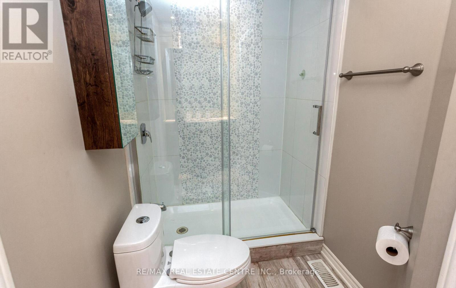 5302 Lismic Boulevard, Mississauga (East Credit), Ontario  L5V 1P5 - Photo 36 - W12385366
