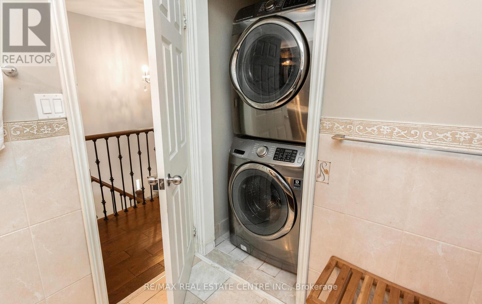 5302 Lismic Boulevard, Mississauga (East Credit), Ontario  L5V 1P5 - Photo 42 - W12385366