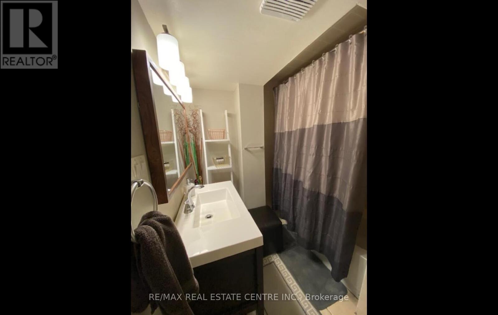 5302 Lismic Boulevard, Mississauga (East Credit), Ontario  L5V 1P5 - Photo 47 - W12385366