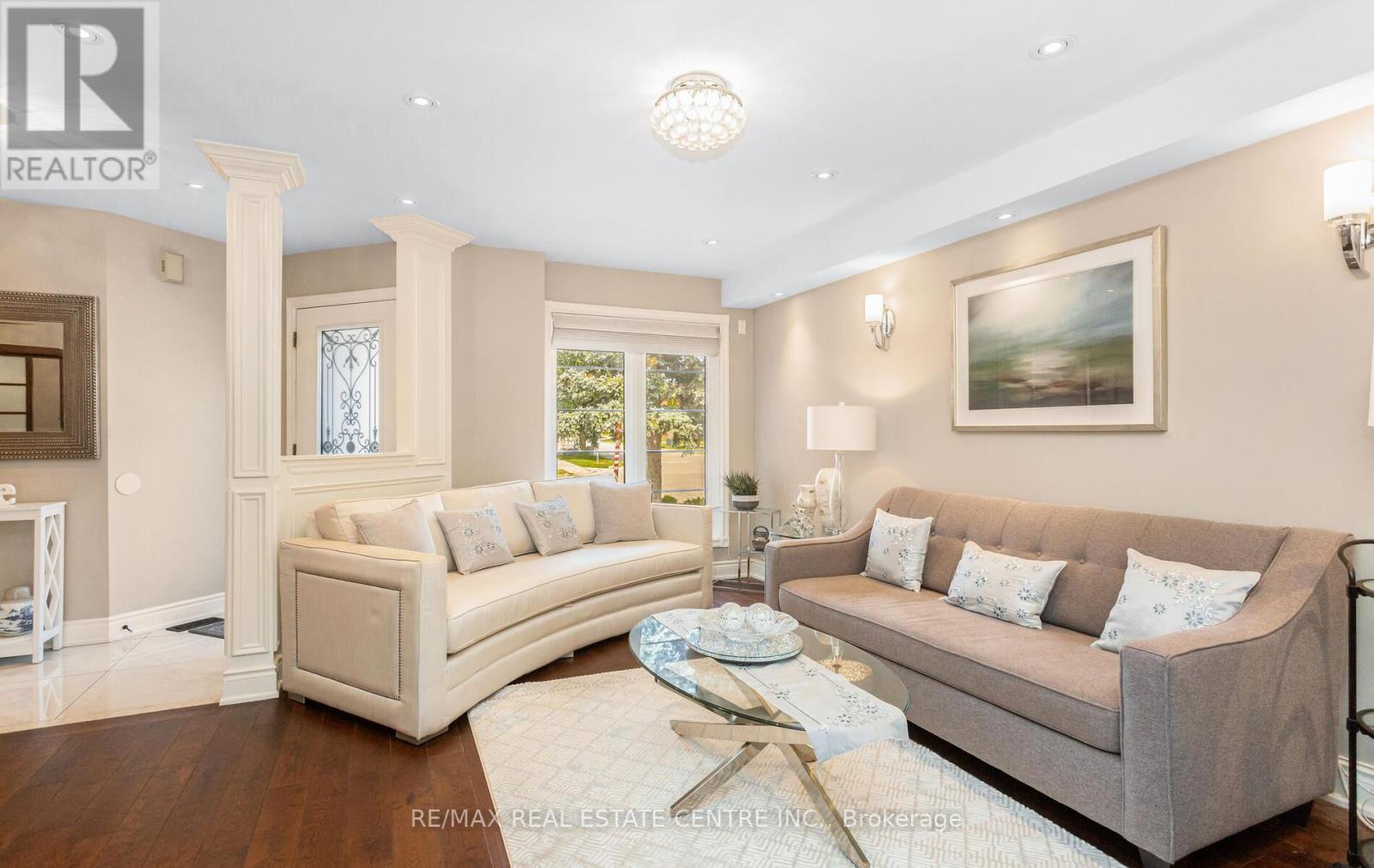 5302 Lismic Boulevard, Mississauga (East Credit), Ontario  L5V 1P5 - Photo 9 - W12385366