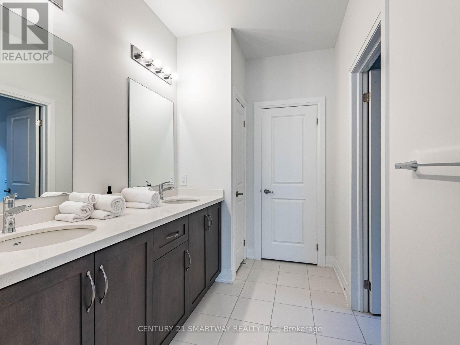 58 Jura Crescent, Brampton, Ontario  L6P 4R3 - Photo 25 - W12385396